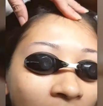 除色洗眉