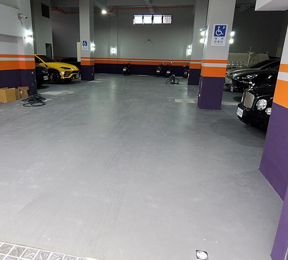 停車場地坪