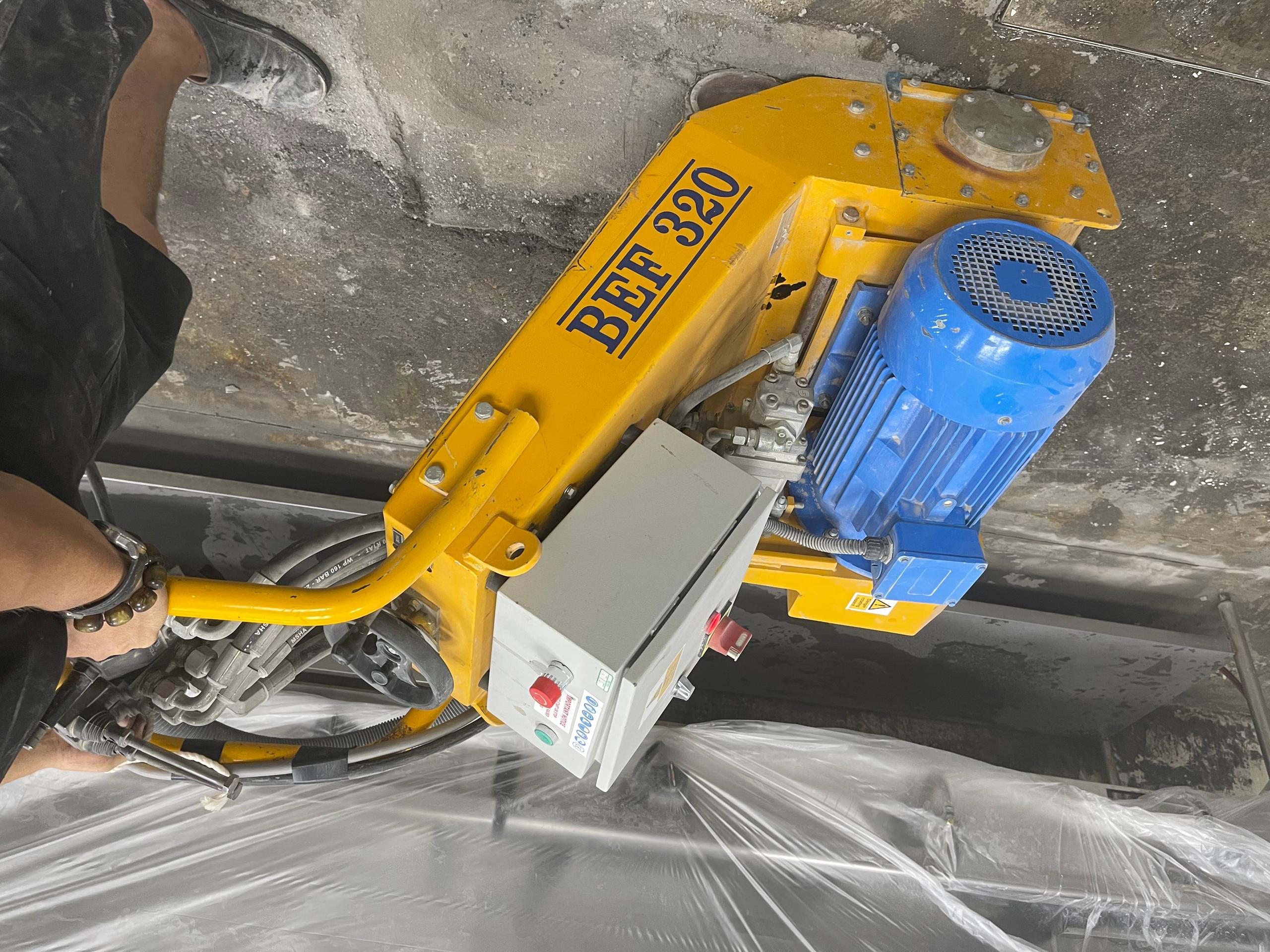 SPE BEF320 混凝土地面銑刨機 (租賃)