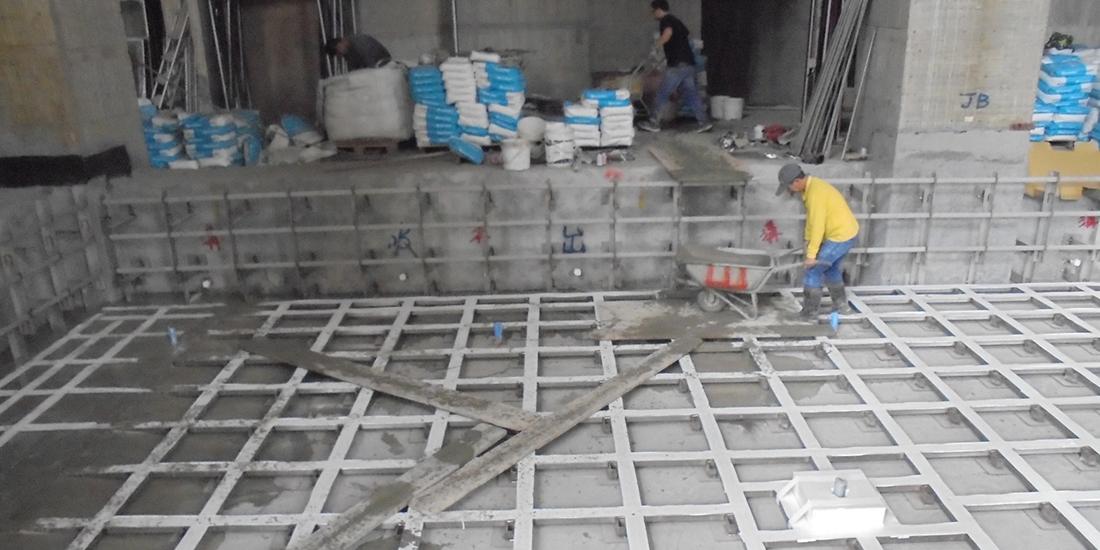 皇苑住宅游泳池工程