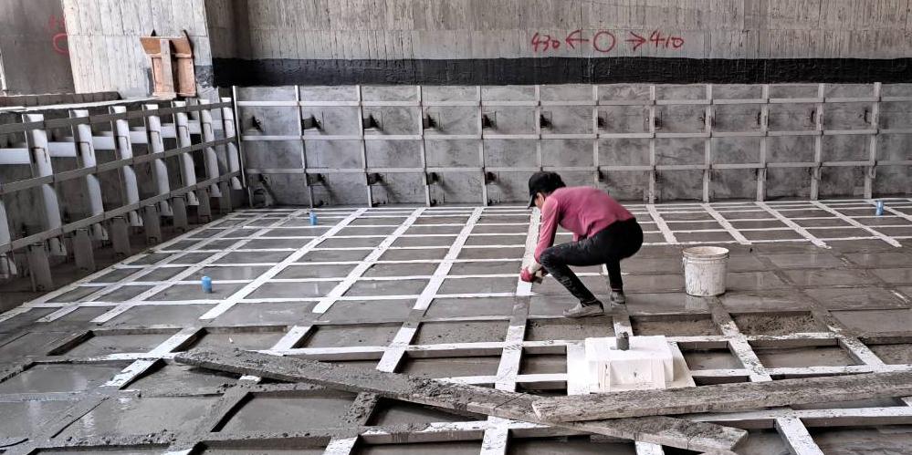 皇苑住宅游泳池工程