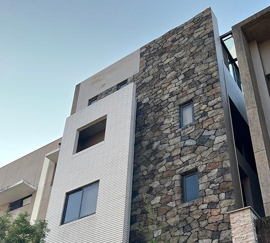 Residential Exterior Wall Renovation - Stone Wall Sculpture