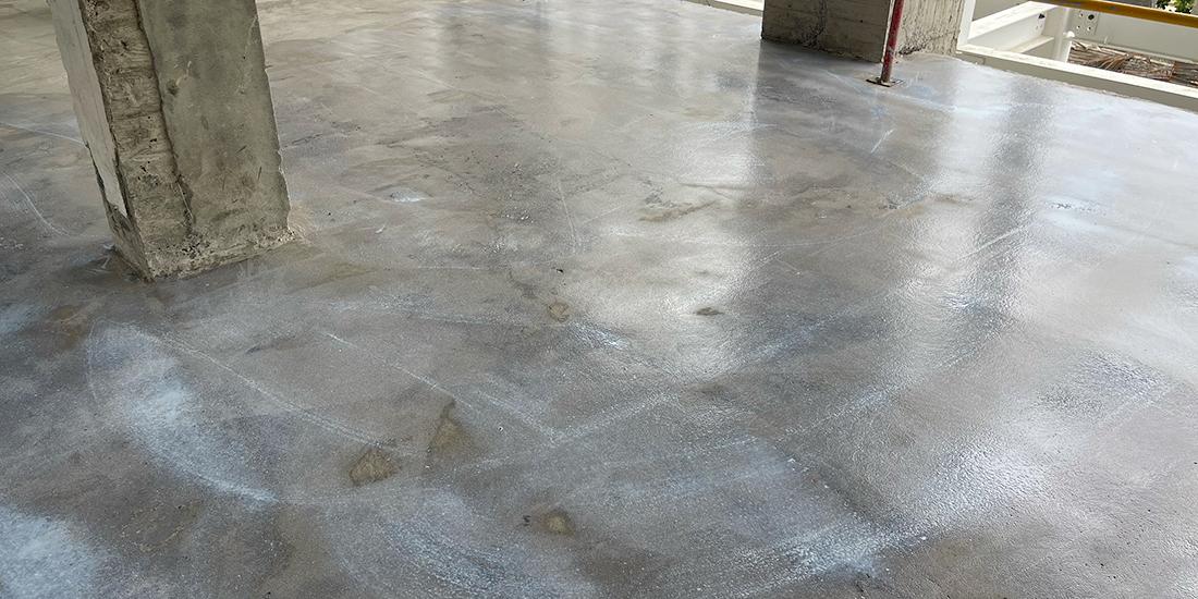 PAPO'A Harbor Hotel: Large-Scale Pore Filling and Patching of Original Surfaces in Guest Rooms