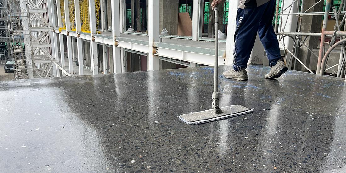 PAPO'A Harbor Hotel: Large-Scale Pore Filling and Patching of Original Surfaces in Guest Rooms