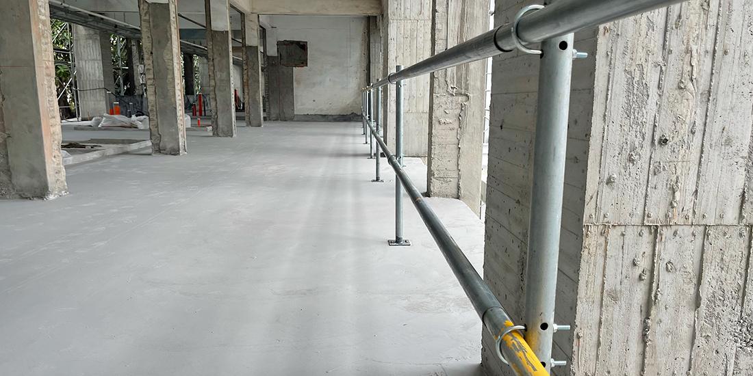 PAPO'A Harbor Hotel: Large-Scale Pore Filling and Patching of Original Surfaces in Guest Rooms