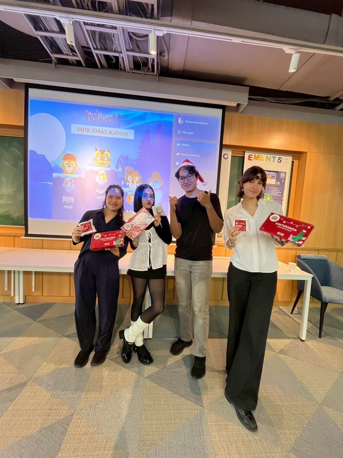 LINE_ALBUM_Christmas Event_251229_2.jpg