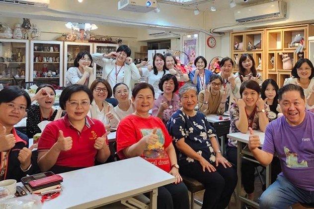 企業講師