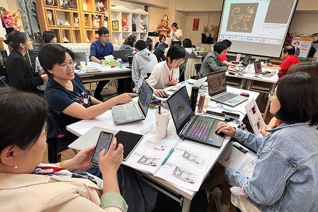 企業講師