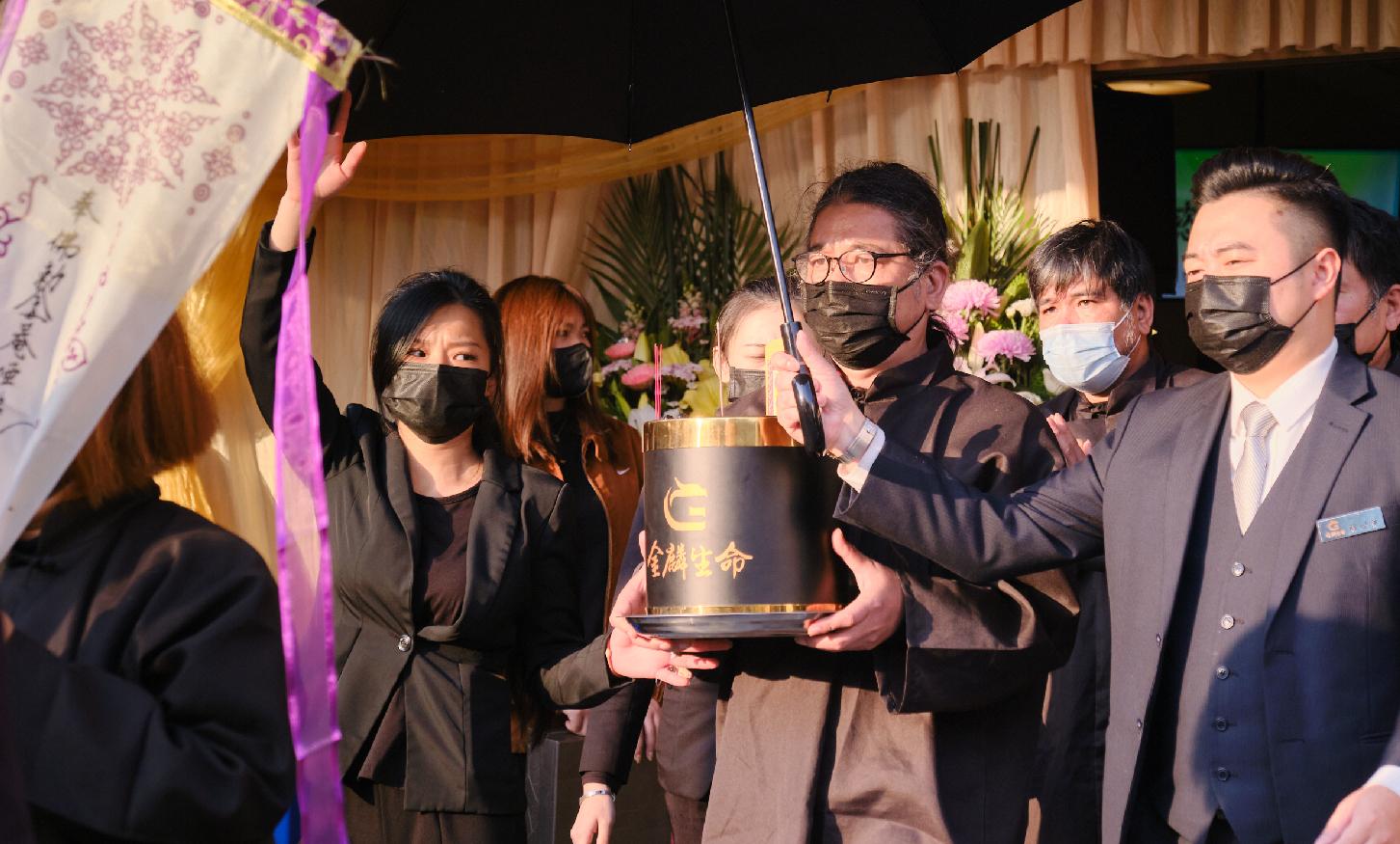 新官網：親人過世後，需要處理哪些事情？喪葬流程和遺產處理的完整指南_內文.jpg