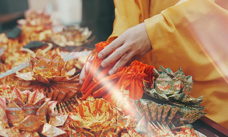 公保喪葬補助能領多少？資格、金額試算與申請流程-棺木手尾錢及紙蓮花.jpg