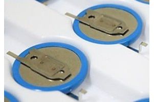 鈕扣電池