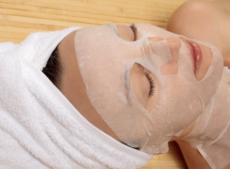How To Create a Skincare Routine (Step-by-Step Guide for Healthy Skin)